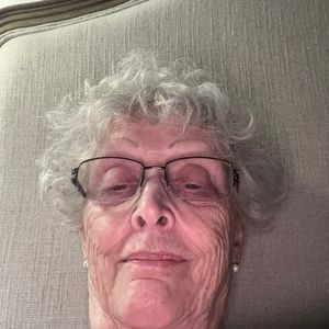 Meet your Posher, Sybillee